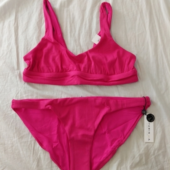 Vitamin A Sienna Top Luciana Bottom Malaia Pink Hot Ribbed - Picture 9 of 10